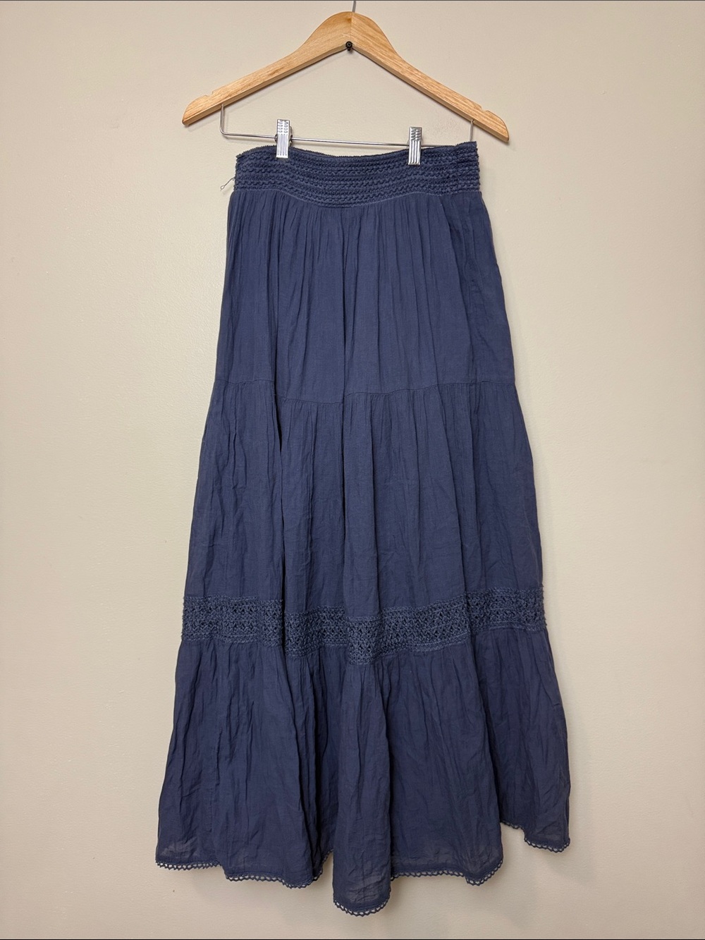 Aerie Women's Navy Tiered Maxi lined Skirt size L